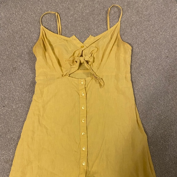 PacSun Dresses & Skirts - PacSun yellow tie sundress - size XS
